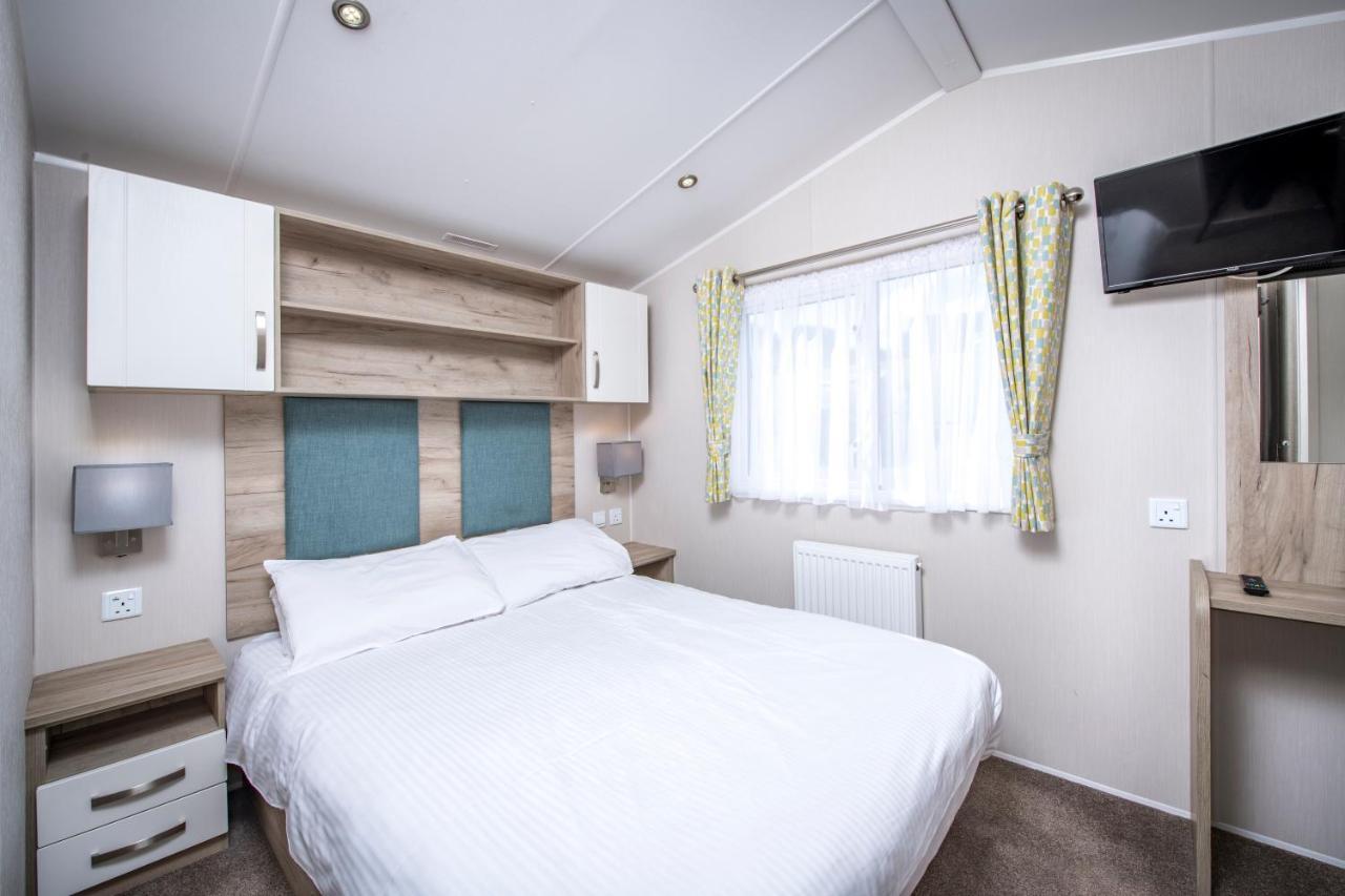 Sandaway Holiday Park Combe Martin Eksteriør billede